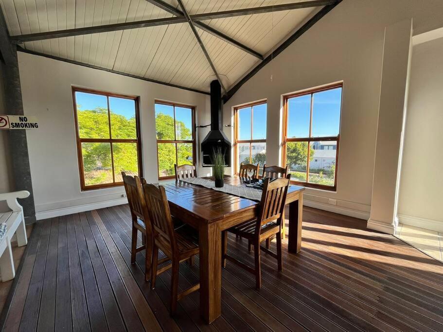 Right In The Heart Of Holiday home Knysna
