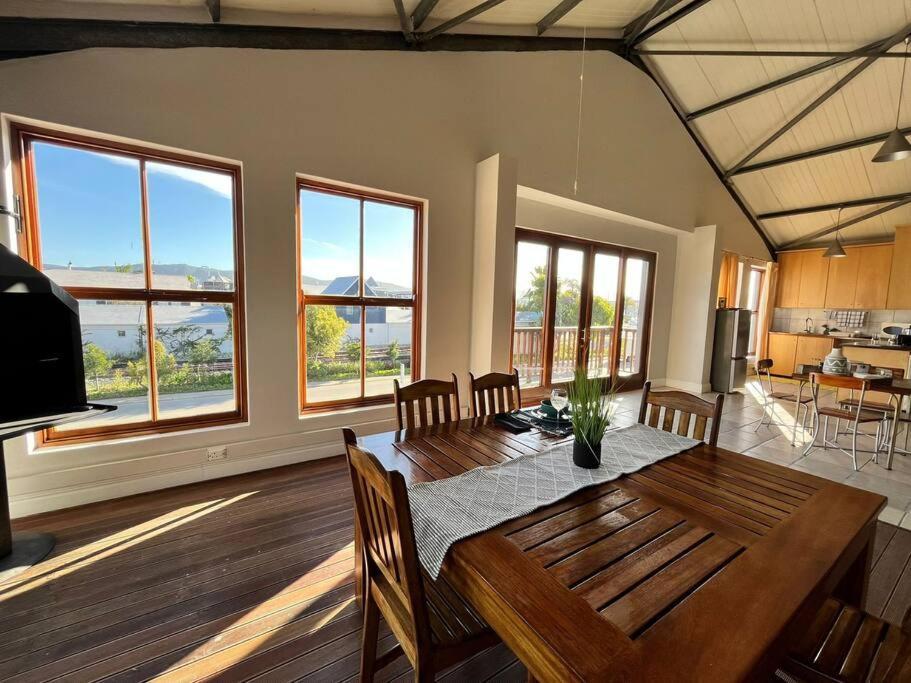 Right In The Heart Of Holiday home